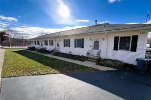 927 Elm St, Woonsocket, RI 02895 - Photo 1