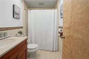 137 Kingstown Rd, Narragansett, RI 02882 - Photo 11