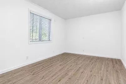40 Cowesett Avenue #27, West Warwick, RI 02893 - Photo 15