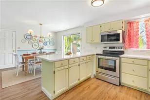 20 Samson Ln, Middletown, RI 02842 - Photo 23