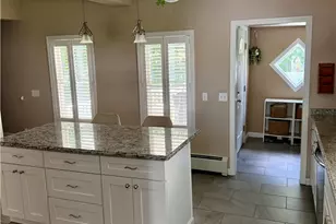 141 Cleveland St, Woonsocket, RI 02895 - Photo 5