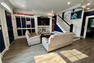 457 Douglas Ave, Providence, RI 02908 - Photo 5
