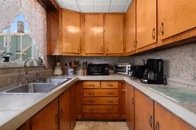 20 Bainbridge Avenue, Providence, RI 02909 - Photo 21