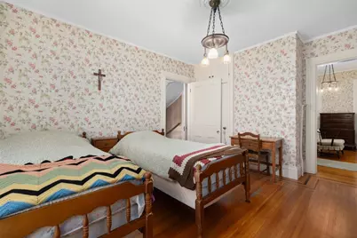 20 Bainbridge Avenue, Providence, RI 02909 - Photo 35