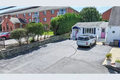 1682 Douglas Avenue, North Providence, RI 02904 - Photo 11