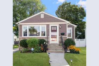 18 Pine Street, North Providence, RI 02911 - Photo 1