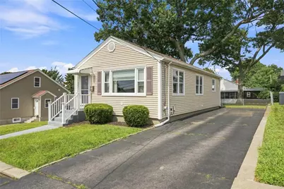 219 Grosvenor Avenue, North Providence, RI 02904 - Photo 3