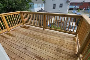 304 Swan St, Providence, RI 02905 - Photo 17