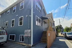 304 Swan St, Providence, RI 02905 - Photo 3