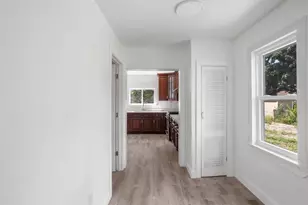 149 Burnside St, Providence, RI 02905 - Photo 19