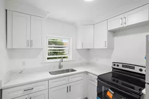 149 Burnside St, Providence, RI 02905 - Photo 31