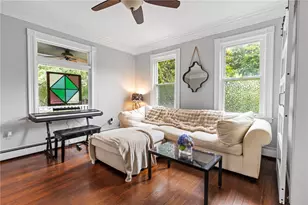 126 Second St, Newport, RI 02840 - Photo 11
