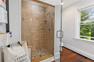 126 Second St, Newport, RI 02840 - Photo 27