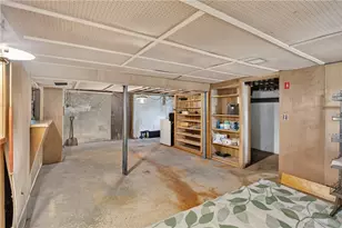 130 Thurston St, East Providence, RI 02915 - Photo 39