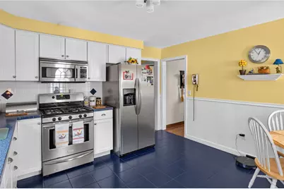 130 Thurston Street, East Providence, RI 02915 - Photo 13