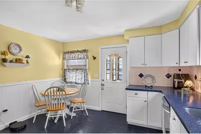 130 Thurston Street, East Providence, RI 02915 - Photo 15