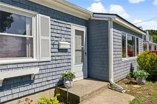 26 Bowden Ave, Barrington, RI 02806 - Photo 3