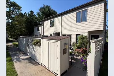 91 Windward Lane, Bristol, RI 02809 - Photo 1