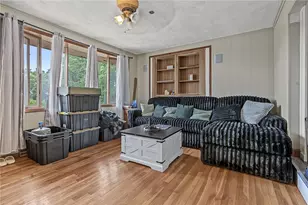 26 Lillian Rd, Johnston, RI 02919 - Photo 5