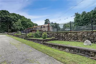 26 Lillian Rd, Johnston, RI 02919 - Photo 41