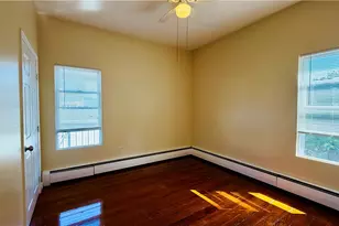 384 Metacom Ave, Warren, RI 02885 - Photo 5