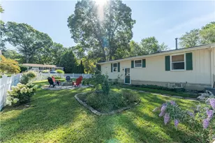 4 Wake Robin Trail, Narragansett, RI 02874 - Photo 5