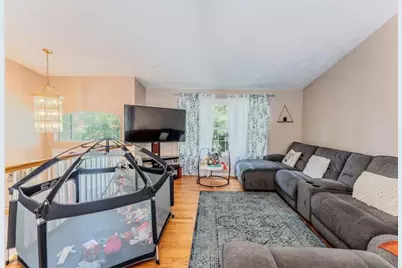 61 Lonsdale Street, West Warwick, RI 02893 - Photo 17