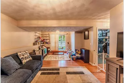 61 Lonsdale Street, West Warwick, RI 02893 - Photo 7