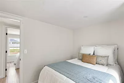 45 Milton Road, Warwick, RI 02888 - Photo 17