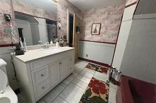 82 Killingly St, Providence, RI 02909 - Photo 17