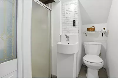 25 Fried Avenue, Bristol, RI 02809 - Photo 23