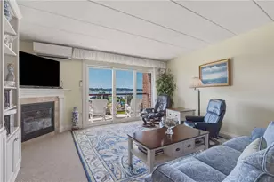 1314 Capella S, Newport, RI 02840 - Photo 19