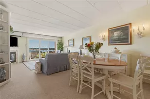 1314 Capella S, Newport, RI 02840 - Photo 15
