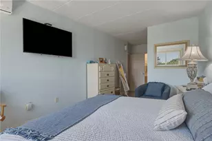 1314 Capella S, Newport, RI 02840 - Photo 25