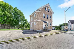 15 Danby St, Providence, RI 02904 - Photo 3