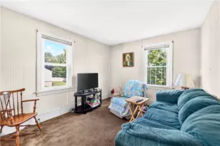 15 Danby St, Providence, RI 02904 - Photo 21