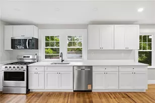 4196 Post Rd, Warwick, RI 02818 - Photo 7