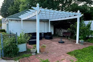 53 Sylvia Ave, North Providence, RI 02911 - Photo 11