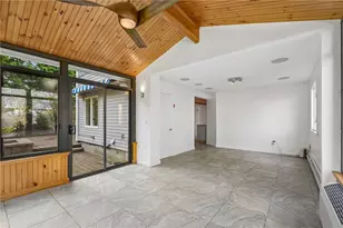 94 Spindrift St, Jamestown, RI 02835 - Photo 9