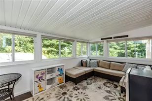 99 Tower Hill Rd, Cumberland, RI 02864 - Photo 9