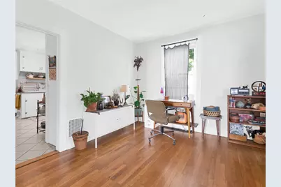 37 Trenton Street, Pawtucket, RI 02860 - Photo 5