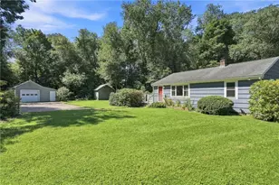 42 Sherman Ave, South Kingstown, RI 02892 - Photo 3