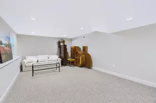 152 Allegra Ln, North Kingstown, RI 02852 - Photo 35