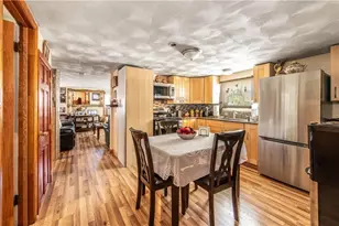 73 Trenton St, Providence, RI 02906 - Photo 11