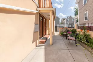 73 Trenton St, Providence, RI 02906 - Photo 27