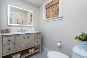 20 E Bowery St, Newport, RI 02840 - Photo 21