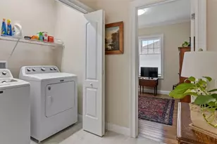 107 Old River Rd, Lincoln, RI 02865 - Photo 17