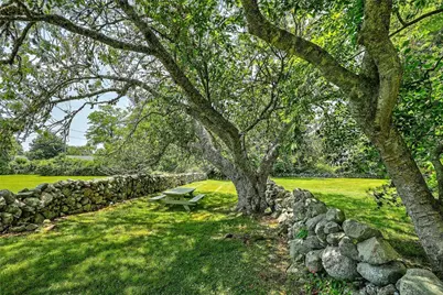 1835 Main Road, Westport, MA 02791 - Photo 9
