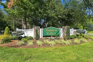 106 Trellis Dr, West Warwick, RI 02893 - Photo 1