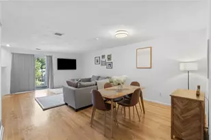 106 Trellis Dr, West Warwick, RI 02893 - Photo 9